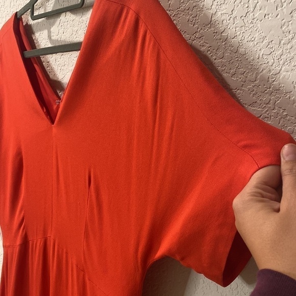 Lewitt V-Neck Red Tomato Dress - Size 6 - Picture 5 of 10